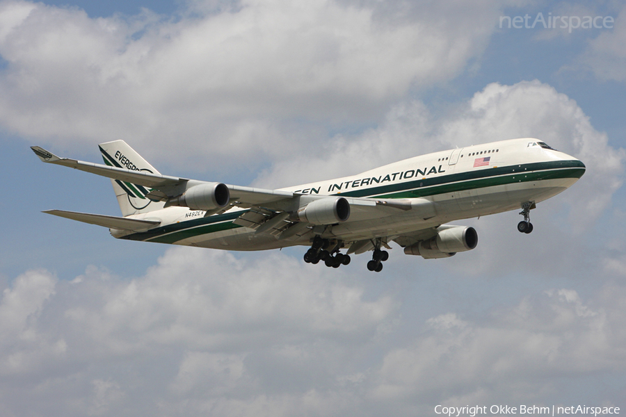 Evergreen International Airlines Boeing 747-446F (N492EV) | Photo 36603