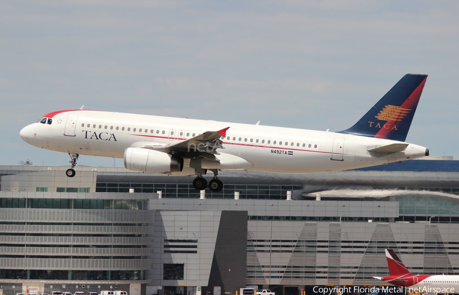 TACA International Airlines Airbus A320-233 (N492TA) | Photo 295658
