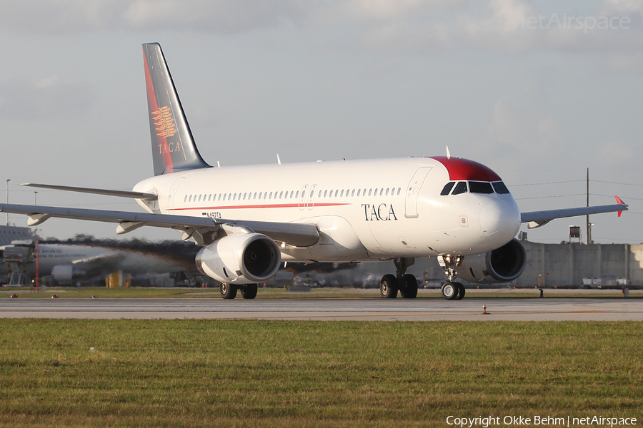 TACA International Airlines Airbus A320-233 (N492TA) | Photo 39579