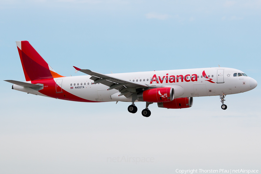 TACA International Airlines Airbus A320-233 (N493TA) | Photo 101228