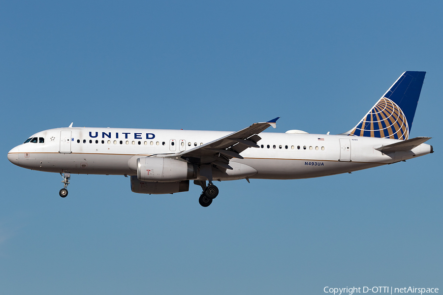 United Airlines Airbus A320-232 (N493UA) | Photo 141665