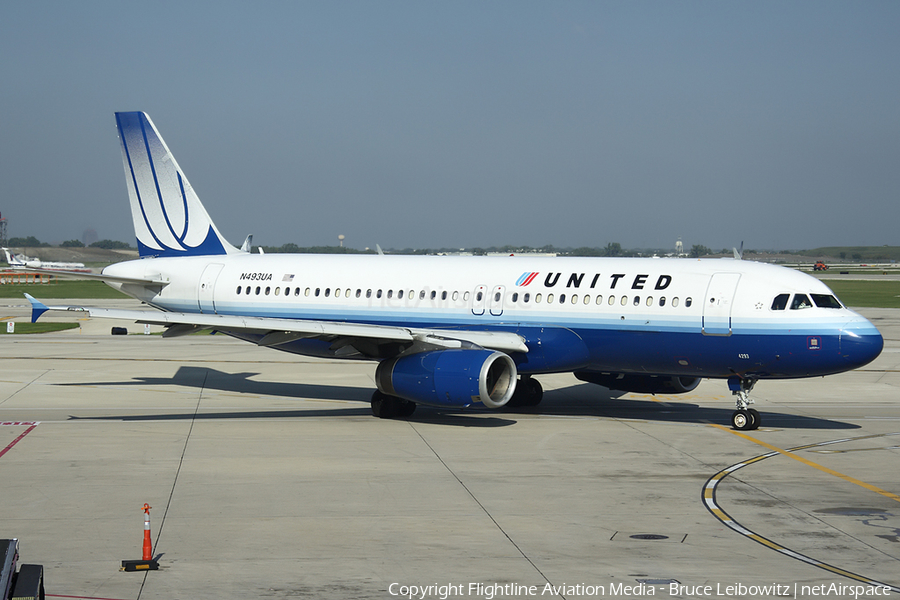 United Airlines Airbus A320-232 (N493UA) | Photo 92522