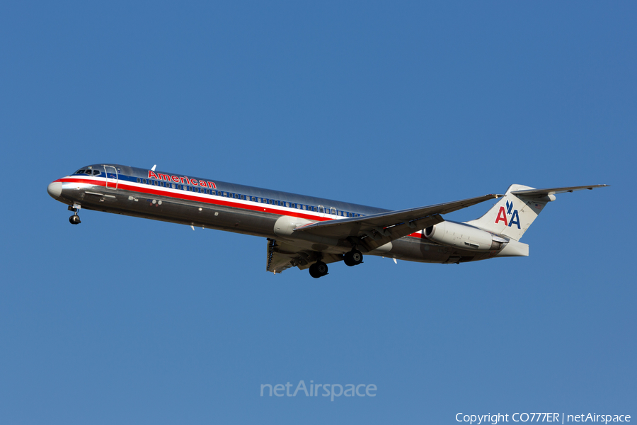 American Airlines McDonnell Douglas MD-82 (N494AA) | Photo 31436