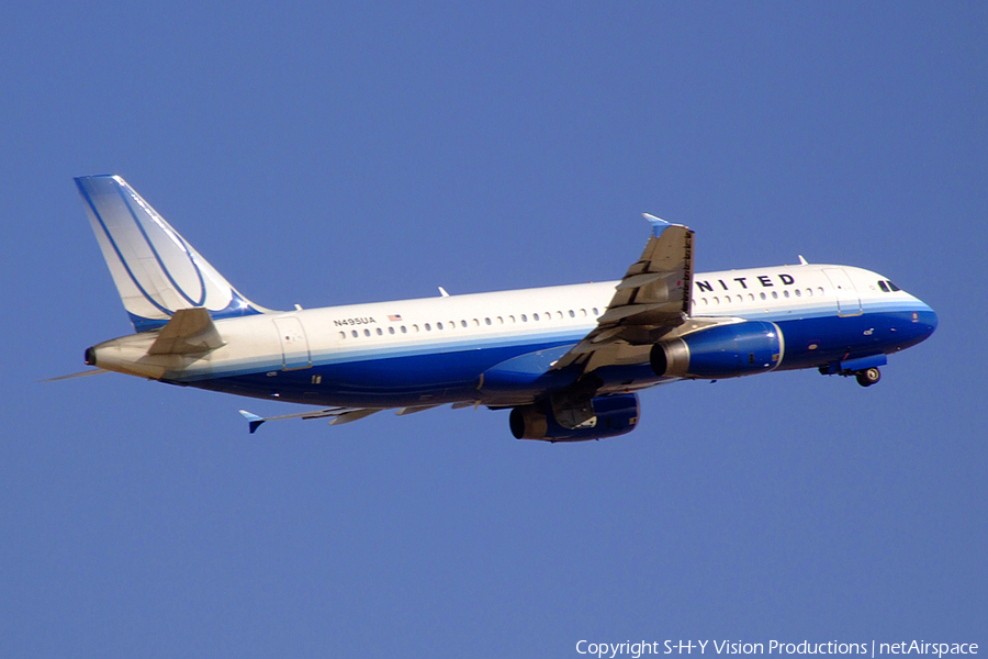 United Airlines Airbus A320-232 (N495UA) | Photo 1829