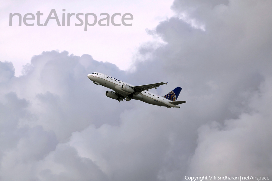 United Airlines Airbus A320-232 (N495UA) | Photo 48155