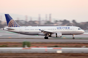 United Airlines Airbus A320-232 (N495UA) at  Los Angeles - International, United States