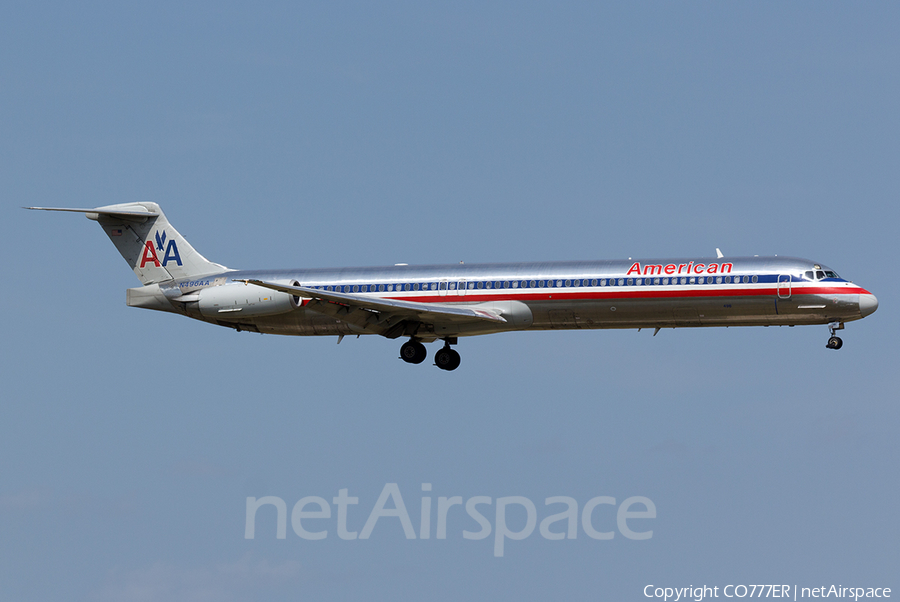 American Airlines McDonnell Douglas MD-82 (N496AA) | Photo 5984
