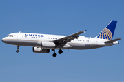 United Airlines Airbus A320-232 (N497UA) at  Los Angeles - International, United States