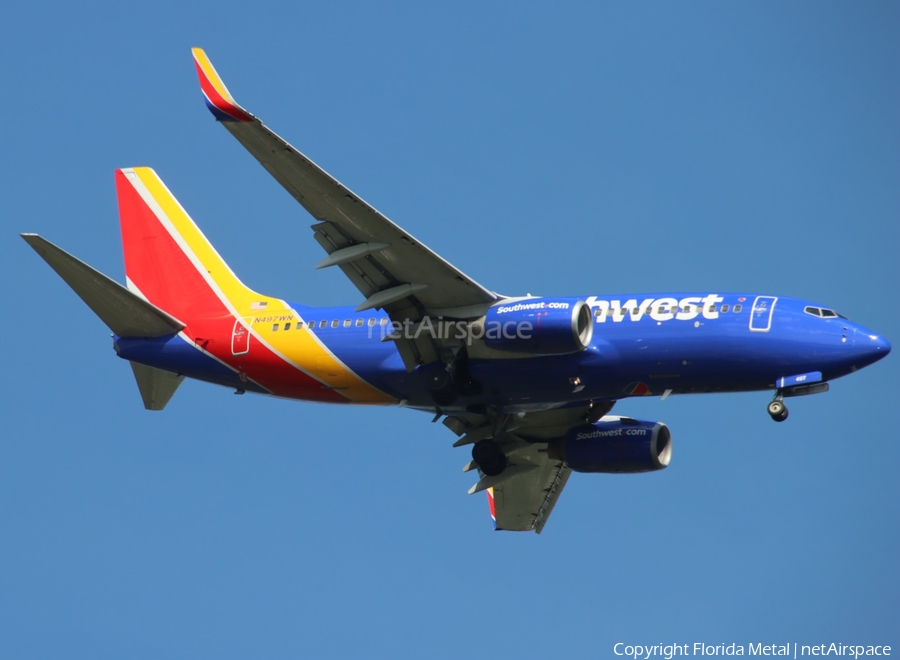Southwest Airlines Boeing 737-7H4 (N497WN) | Photo 616493