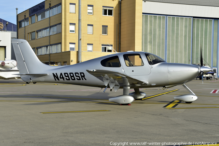 (Private) Cirrus SR22 G2 (N498SR) | Photo 523246