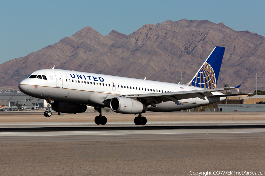 United Airlines Airbus A320-232 (N498UA) | Photo 38807