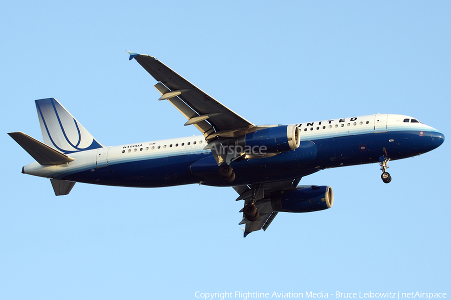 United Airlines Airbus A320-232 (N498UA) | Photo 92819