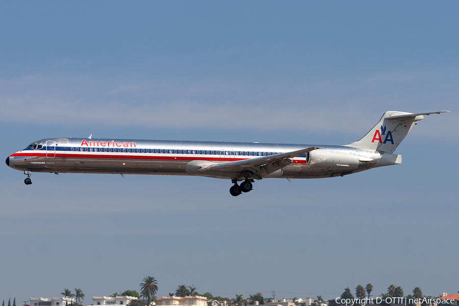 American Airlines McDonnell Douglas MD-82 (N499AA) | Photo 187037