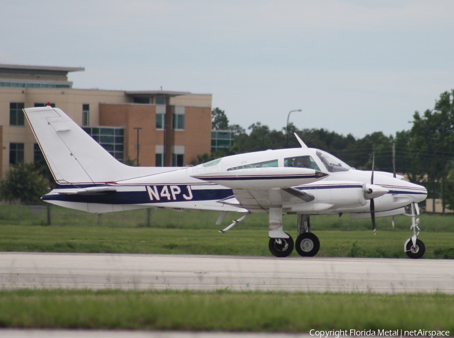(Private) Cessna 310Q (N4PJ) | Photo 332419