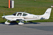 (Private) Cirrus SR22 G2 (N4ZY) at  Lübeck-Blankensee, Germany