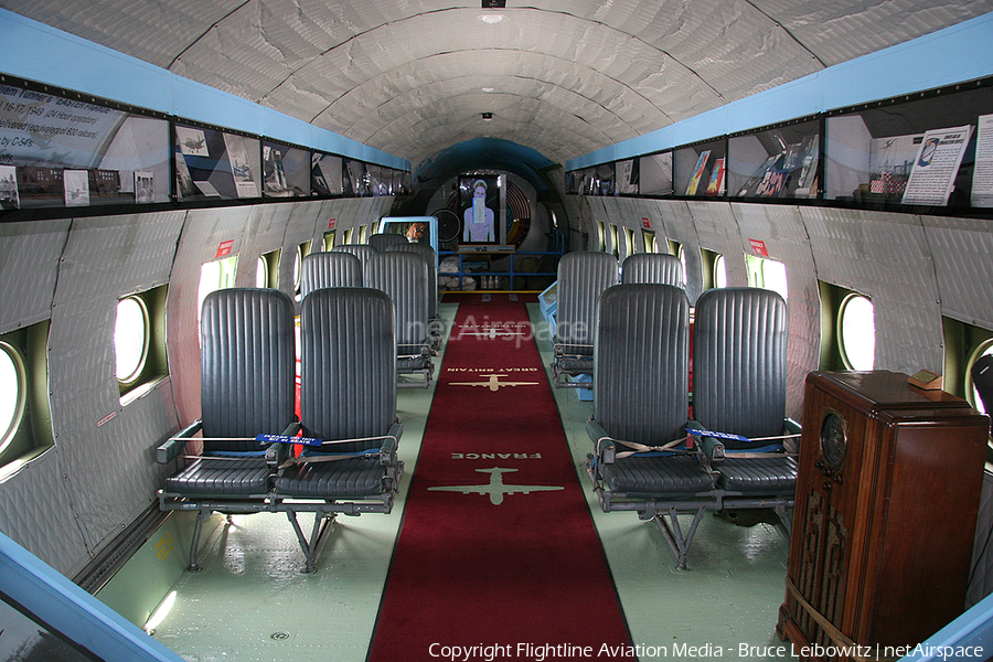 Berlin Airlift Historical Foundation Douglas C-54R Skymaster (N500EJ) | Photo 166595