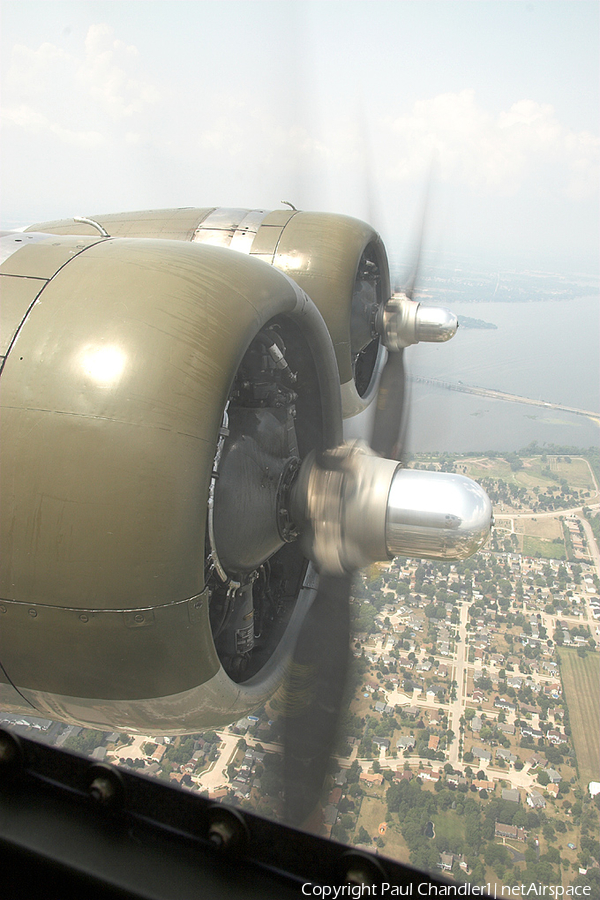 EAA Aviation Foundation Boeing B-17G Flying Fortress (N5017N) | Photo 64803