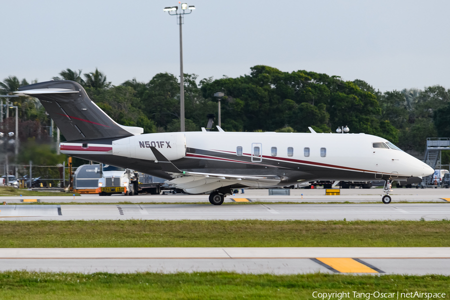 Flexjet Bombardier BD-100-1A10 Challenger 350 (N501FX) | Photo 618814