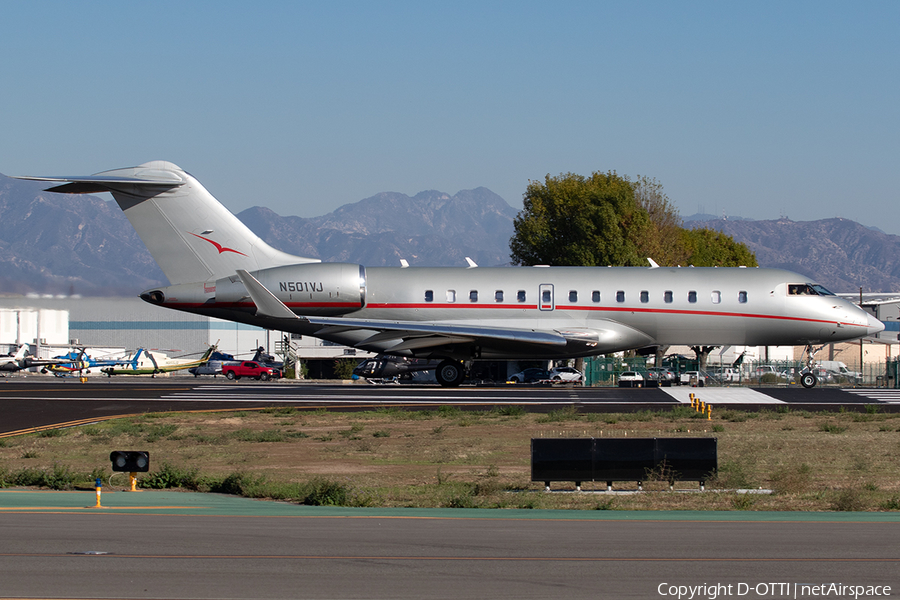 VistaJet Bombardier BD-700-1A11 Global 5000 (N501VJ) | Photo 541200