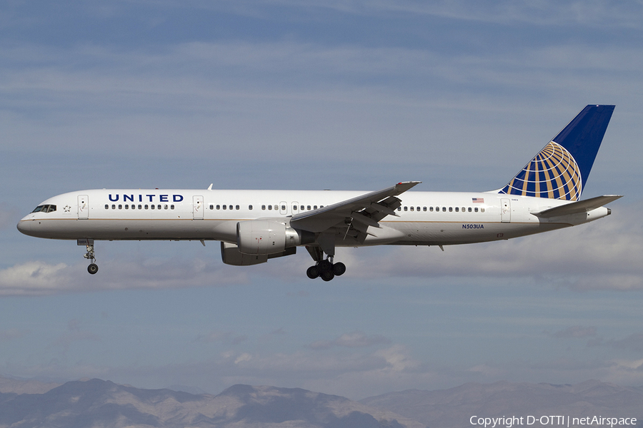 United Airlines Boeing 757-222 (N503UA) | Photo 341772
