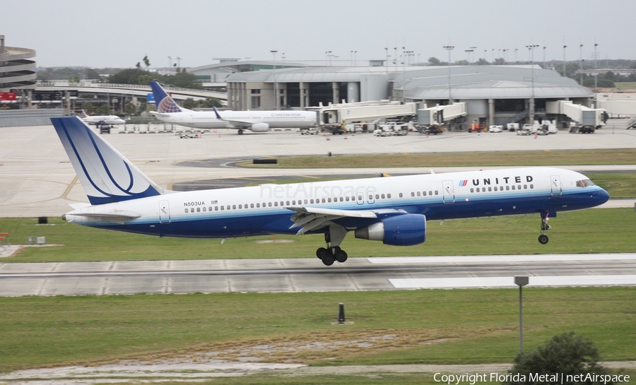 United Airlines Boeing 757-222 (N503UA) | Photo 300613