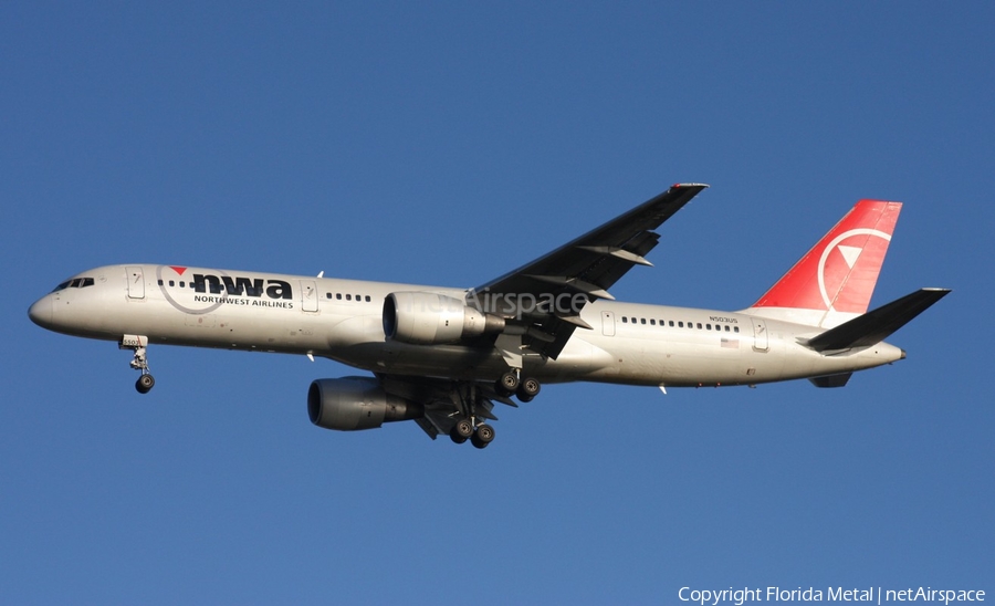 Northwest Airlines Boeing 757-251 (N503US) | Photo 300614