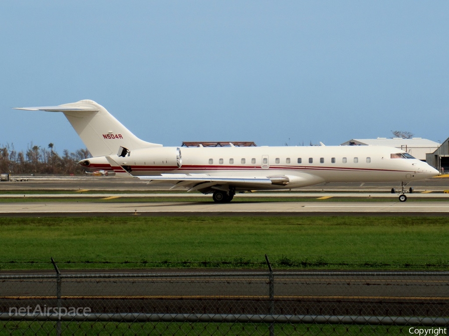 (Private) Bombardier BD-700-1A10 Global 6000 (N504R) | Photo 194586