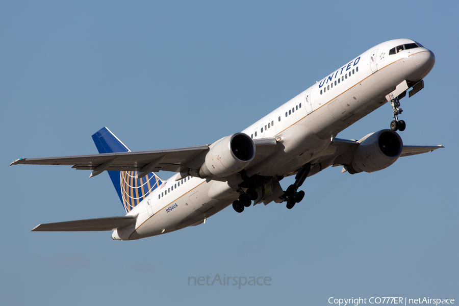 United Airlines Boeing 757-222 (N504UA) | Photo 22629