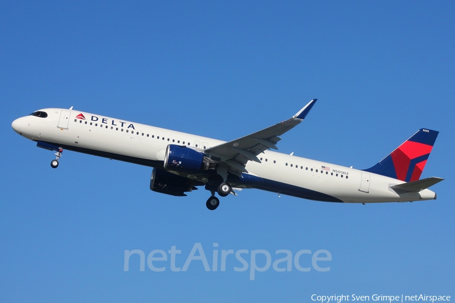 Delta Air Lines Airbus A321-271NX (N505DZ) | Photo 527353