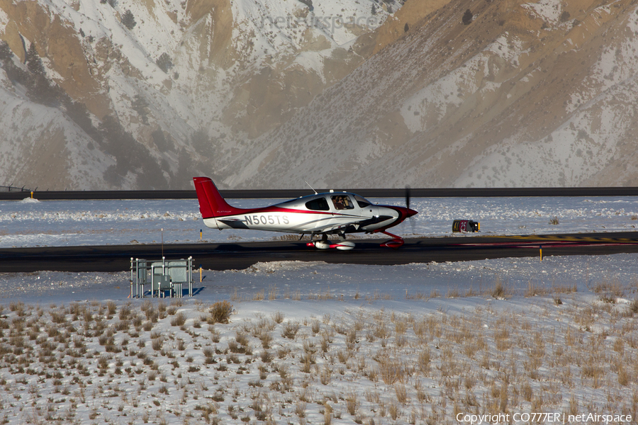 (Private) Cirrus SR22T (N505TS) | Photo 94724