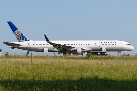 United Airlines Boeing 757-222 (N505UA) at  Tupelo - Regional, United States