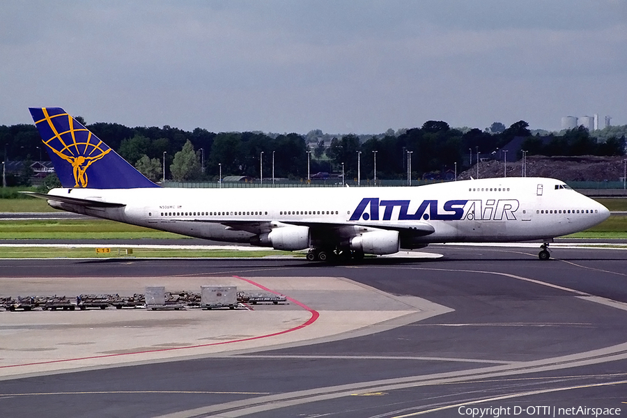 Atlas Air Boeing 747-2D3B(SF) (N506MC) | Photo 143063