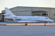 Executive Jet Management Dassault Falcon 2000LX (N506R) at  Kelowna - International, Canada