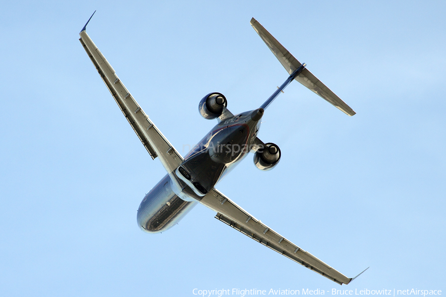 United Express (Mesa Airlines) Bombardier CRJ-701ER (N507MJ) | Photo 150677