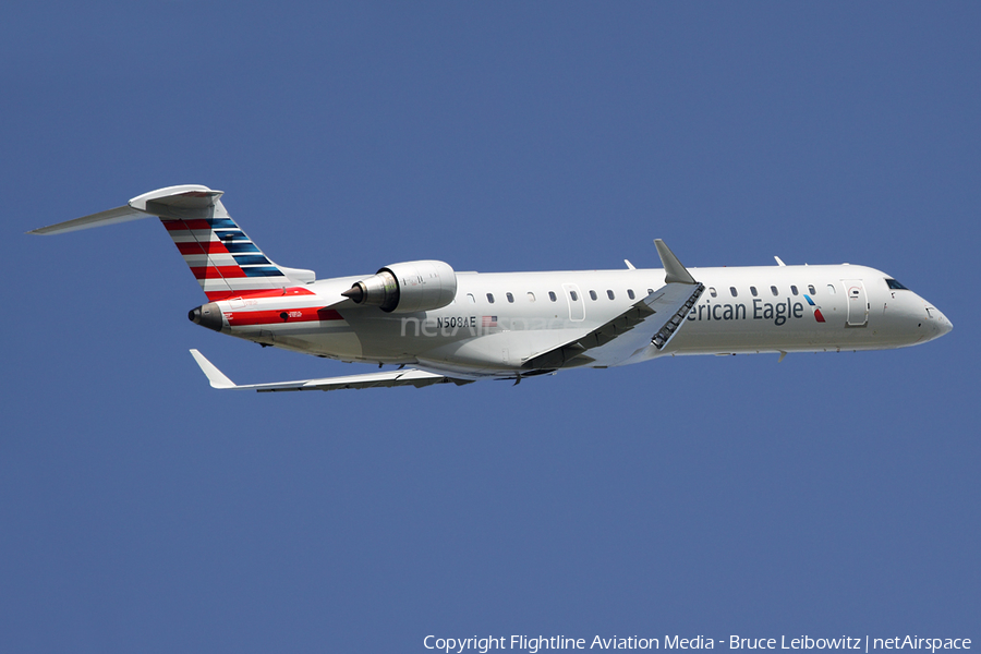 American Eagle Bombardier CRJ-701ER (N508AE) | Photo 150395