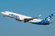 Alaska Airlines Boeing 737-890 (N508AS) at  Los Angeles - International, United States