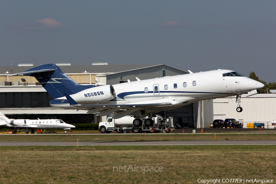 (Private) Bombardier BD-100-1A10 Challenger 300 (N508SN) | Photo 10722