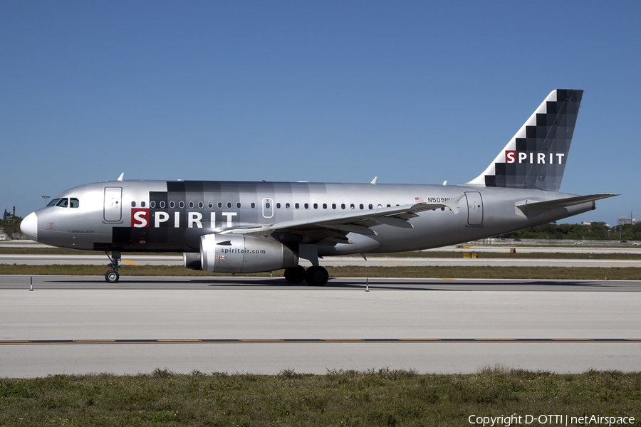 Spirit Airlines Airbus A319-132 (N509NK) | Photo 430133