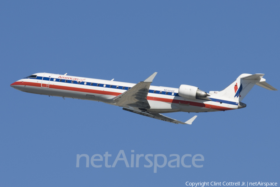 American Eagle Bombardier CRJ-701ER (N510AE) | Photo 40675