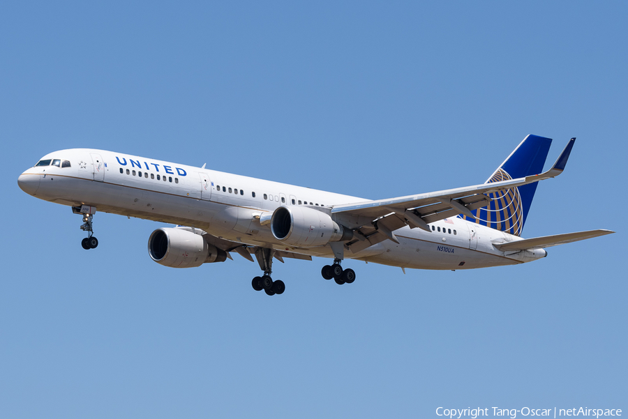 United Airlines Boeing 757-222 (N510UA) | Photo 469932