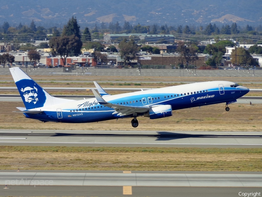 Alaska Airlines Boeing 737-890 (N512AS) | Photo 32577