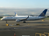 United Airlines Boeing 757-222 (N512UA) at  Newark - Liberty International, United States