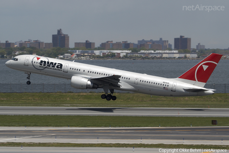 Northwest Airlines Boeing 757-251 (N513US) | Photo 40297