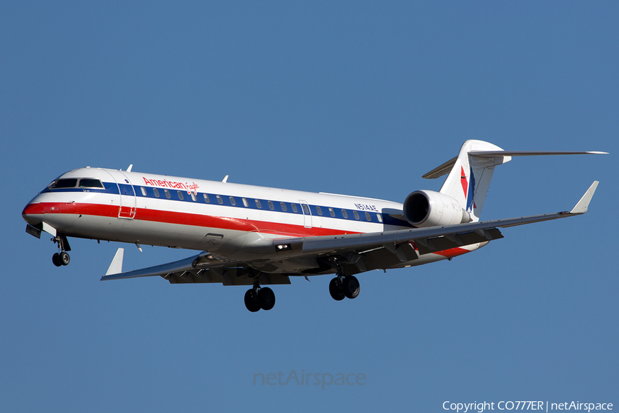 American Eagle Bombardier CRJ-701ER (N514AE) | Photo 18733