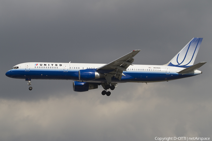 United Airlines Boeing 757-222 (N514UA) | Photo 339348