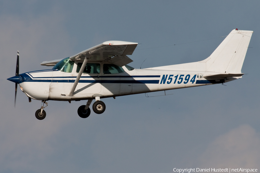 (Private) Cessna 172P Skyhawk II (N51594) | Photo 450555