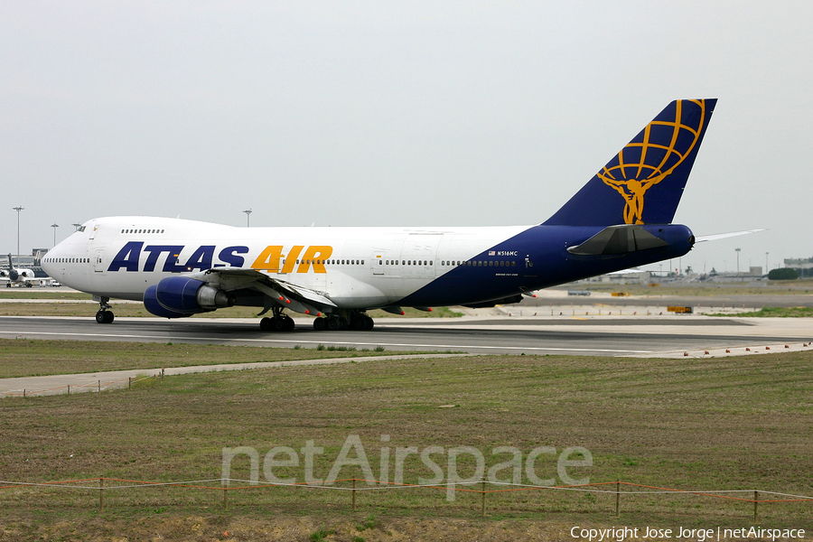 Atlas Air Boeing 747-243B(SF) (N516MC) | Photo 554510