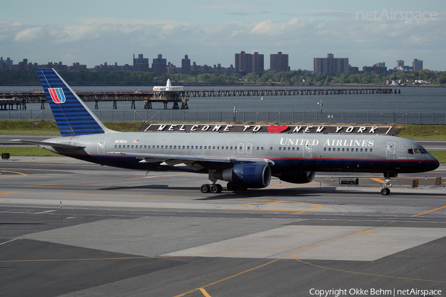 United Airlines Boeing 757-222 (N516UA) | Photo 37341