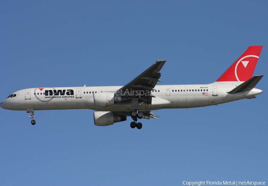 Northwest Airlines Boeing 757-251 (N517US) | Photo 300633