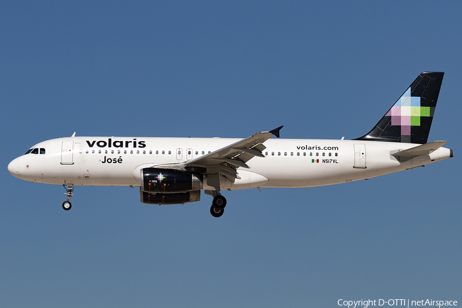 Volaris Airbus A320-233 (N517VL) | Photo 202800